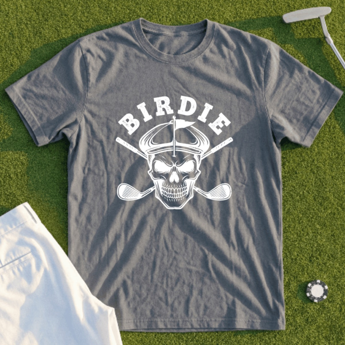 Gray t-shirt with a skull wearing a golf visor and crossed golf clubs.