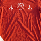 Golf Heartbeat Ball Tee, print close-up on Red