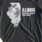 Illinois Honest Abe Counted Every Stroke Tee, print close-up on Black