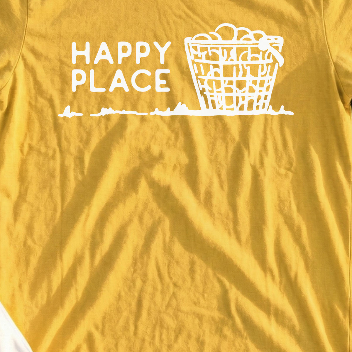 Happy Place Tee, print close-up on Daisy