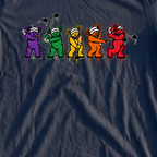 Golf Swing Bears Spray Paint Tee, print close-up on Navy