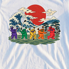 Golf Swing Bears Great Wave Tee, print close-up on White