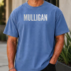 MULLIGAN Dimples Premium Tee worn, Mystic Blue